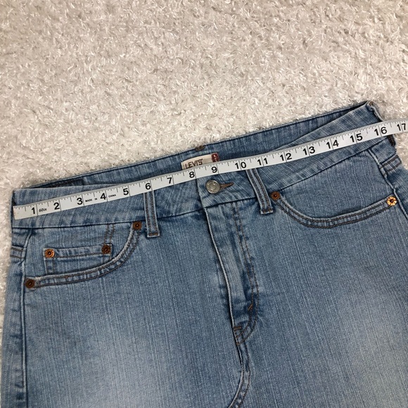 Levi’s Jean Skirt - Picture 4 of 5